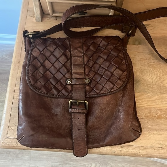 Civico 93 Bag Crossbody Woven Leather Italy Adjustable Strap Brass Hardware - Picture 1 of 13